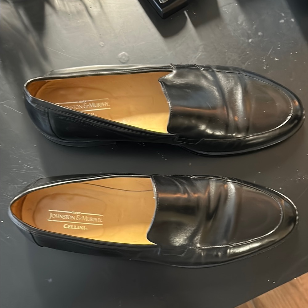 Johnston & Murphy Black Leather Penny Loafers
